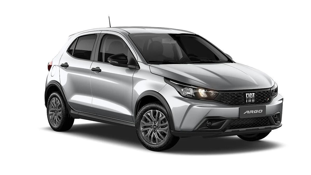Versão mais completa do modelo tem câmbio automático • Divulgação/Fiat