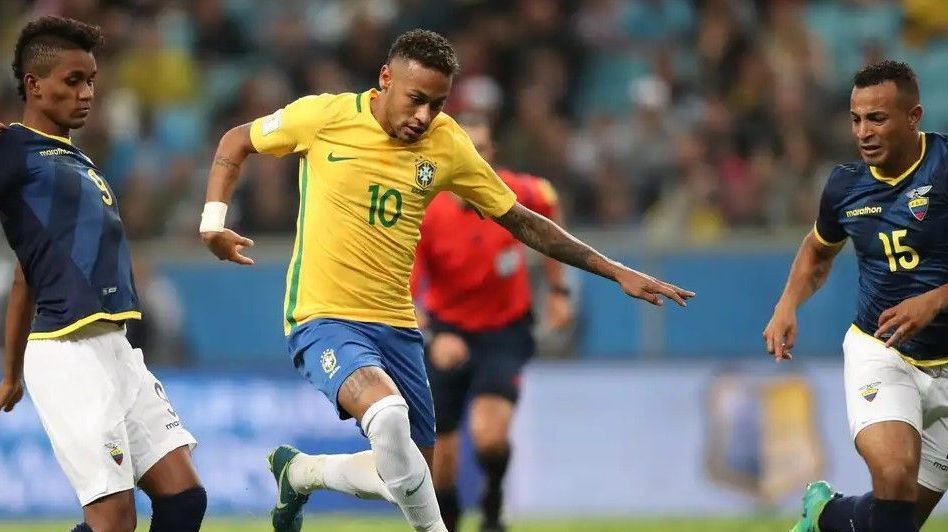 Neymar em ação contra o Equador em agosto de 2017
