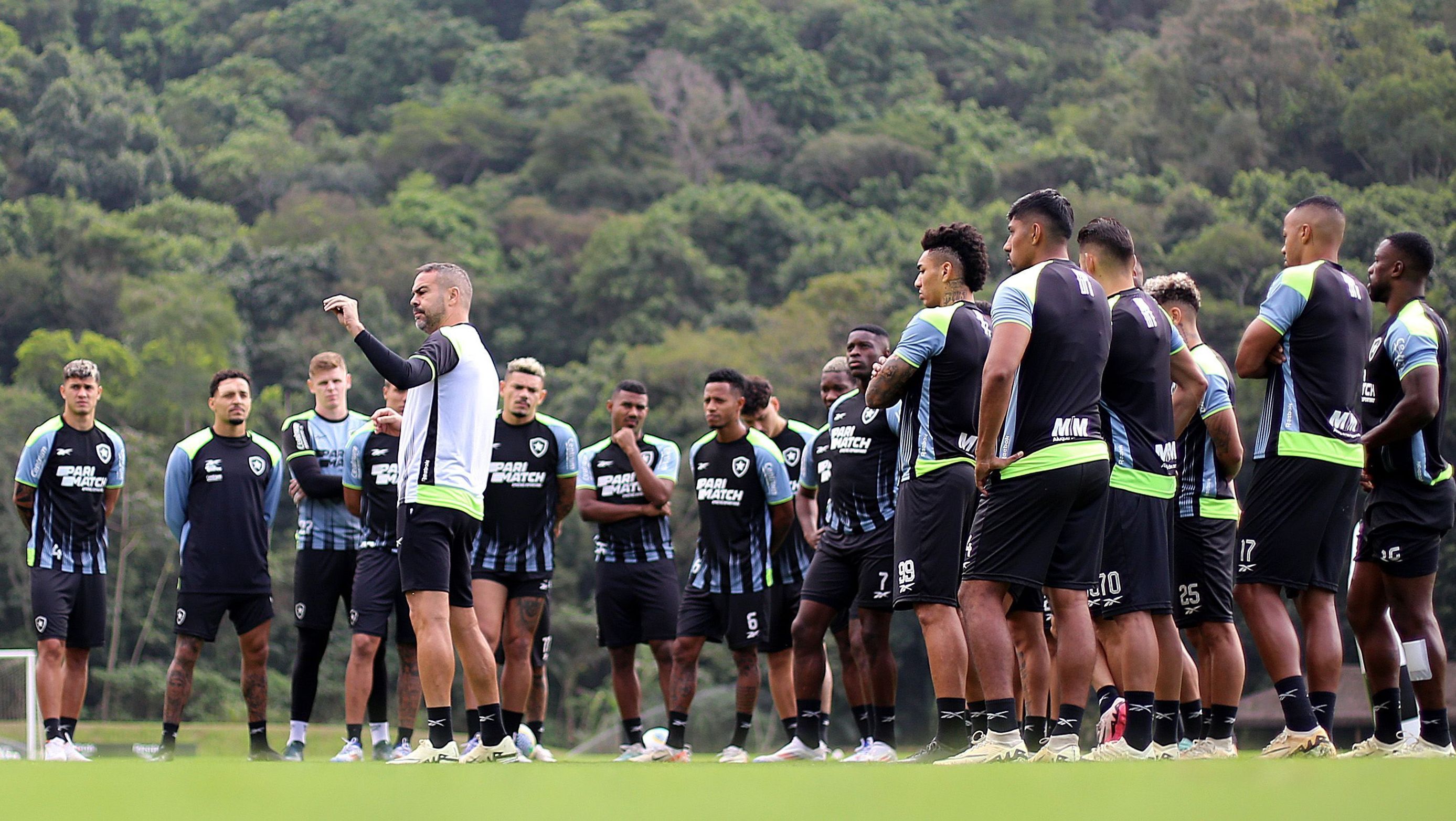 Treino do Botafogo com Artur Jorge