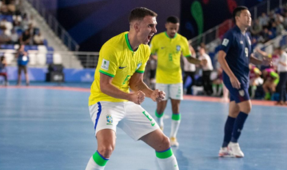 Brasil aplica 9 a 1 e segue 100% na Copa do Mundo de Futsal