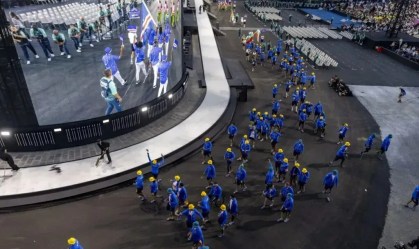 Carol Santiago e Fernando Rufino serão porta-bandeiras em Paris 2024