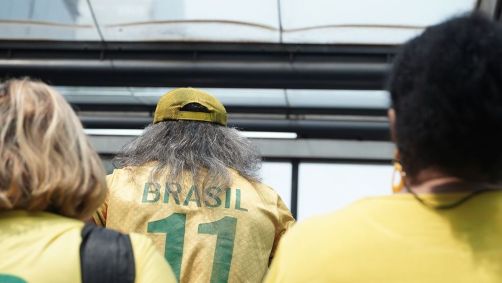 Manifestantes chegam à Avenida Paulista para ato de 7 de setembro
