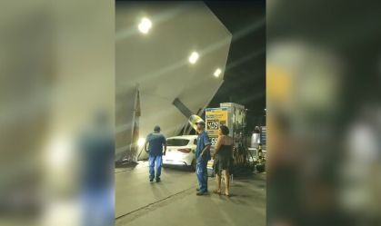 Vídeo: estrutura de posto de gasolina desaba no Rio de Janeiro