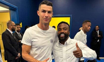 Influenciador brasileiro é convidado para partida da Liga Saudita e conhece CR7