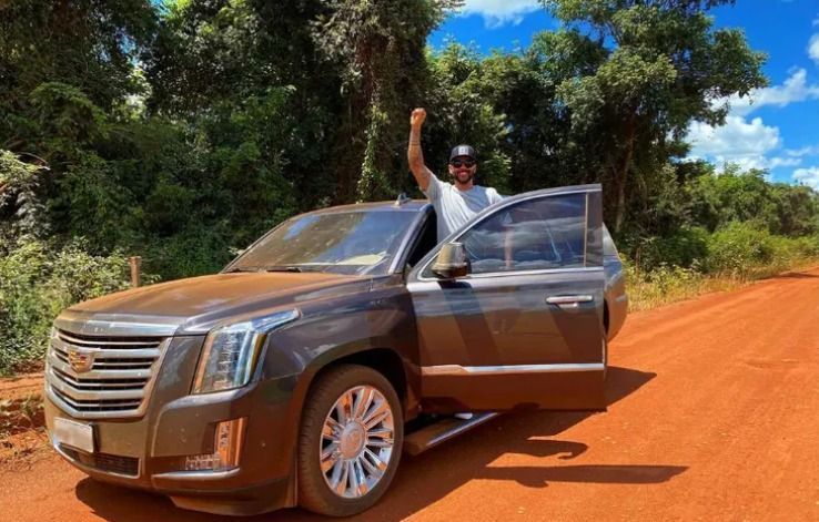Cadillac Escalade Platinum é a versão mais sofisticada • Reprodução/Instagram