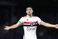Calleri reforça desejo de voltar ao futebol argentino: "No curto prazo"
