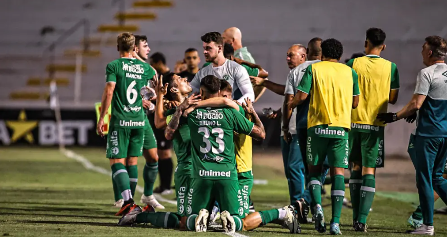 Chapecoense vence a Ponte Preta na Série B