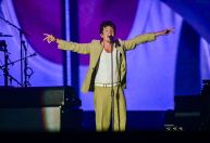 Rock in Rio 2024: recém-casado, Charlie Puth toca "Garota de Ipanema" e emociona