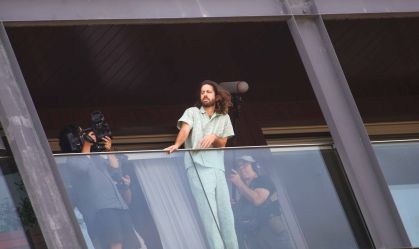 Antes de show no Rock in Rio, guitarrista do Imagine Dragons é visto em Ipanema
