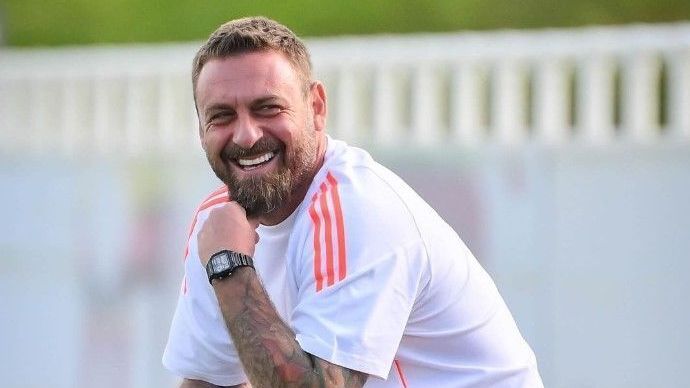 Daniele De Rossi foi demitido pela Roma