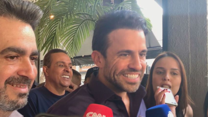 Pablo Marçal em campanha na cidade de São Paulo. • Reprodução/CNN