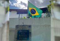 Agentes de Maduro impediram entrada de comida em embaixada sob custódia do Brasil