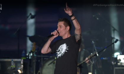 Rock in Rio: Capital Inicial toca maiores hits da banda, e público canta junto