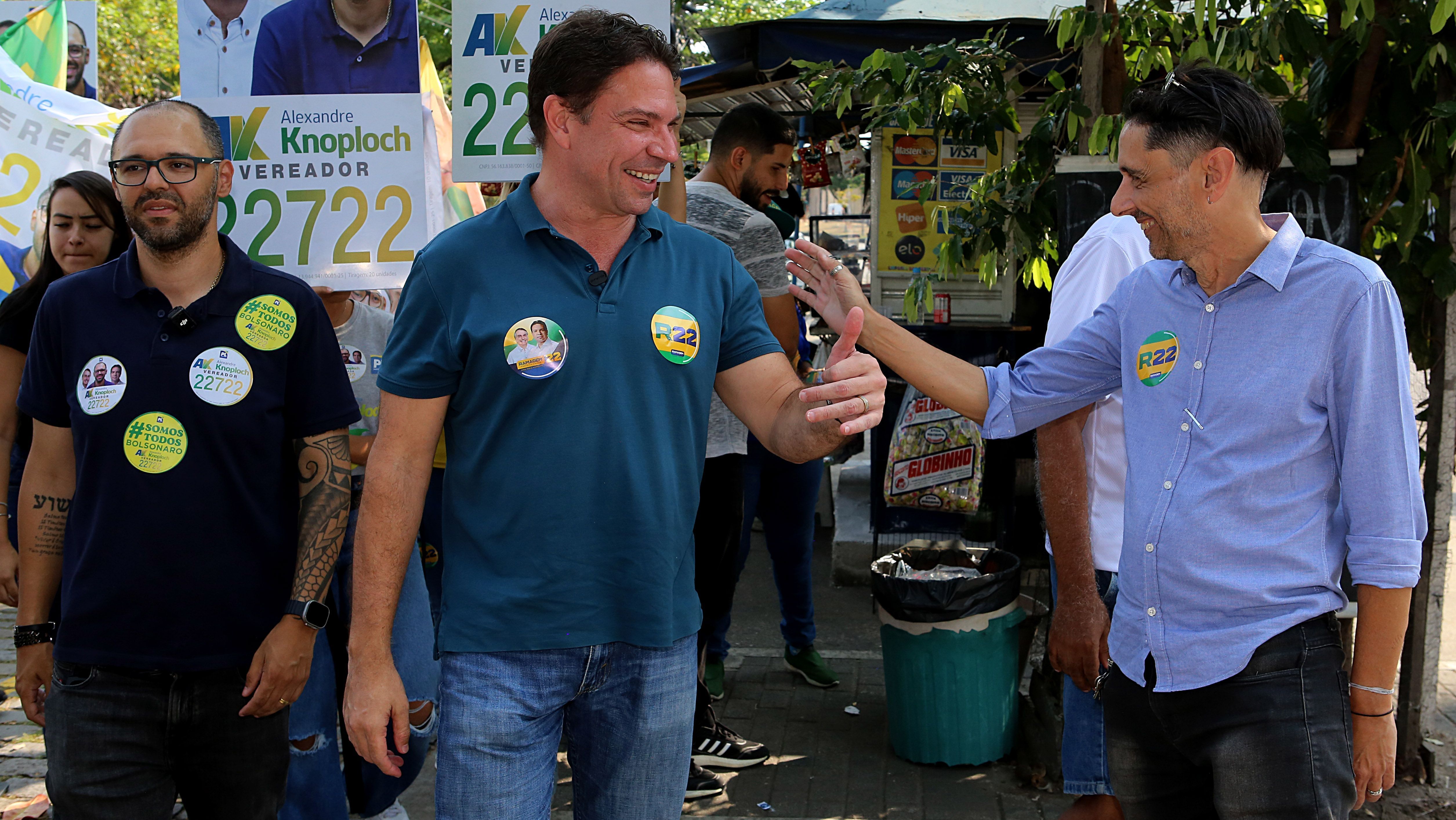 Em visita ao bairro Del Castilho, Ramagem prometeu transparência em PPPs na saúde • Divulgação