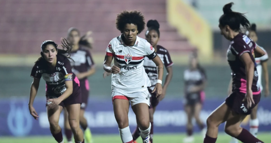 Ferroviária e São Paulo se enfrentam na semi do Brasileiro