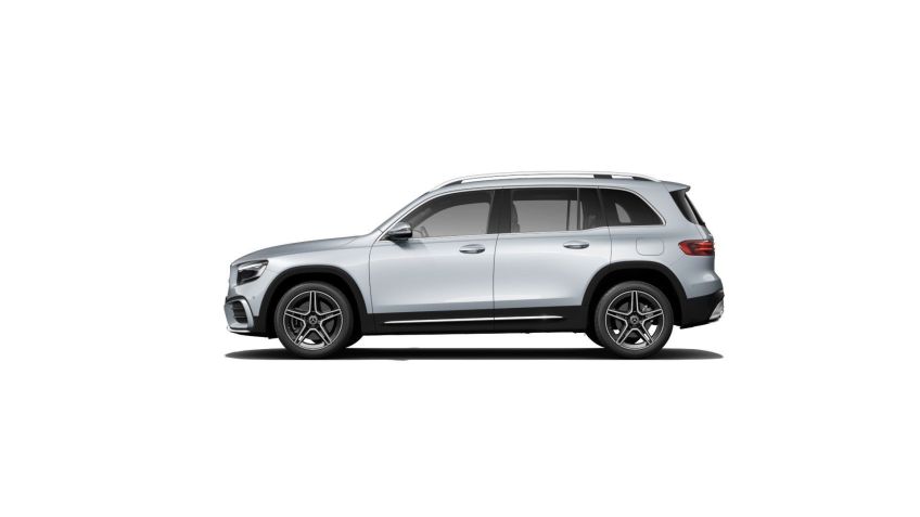 Mercedes GLB 220 na versão mais cara AMG Line • Divulgação