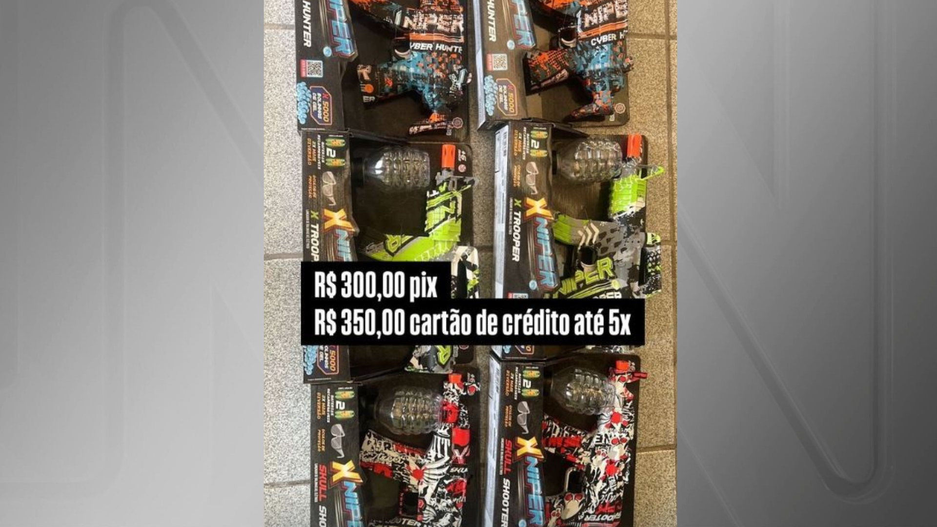 Venda das armas de brinquedo nas redes sociais • Reprodução/Redes sociais
