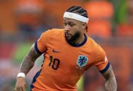 Corinthians encaminha acordo com Memphis Depay; saiba detalhes