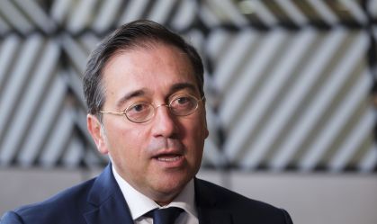 Espanha está comprometida com a integridade física de todos os venezuelanos, diz ministro