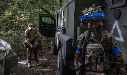 Rússia lança contra-ataque na região de Kursk após invasão da Ucrânia, diz Zelensky