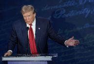 Análise: Trump radicaliza discurso, mas corrida pela Casa Branca segue aberta