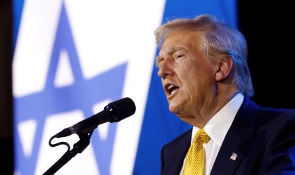 O ex-presidente dos EUA Donald Trump na Cúpula Nacional do Conselho Israelense Americano no Washington Hilton, em 19 de setembro de 2024