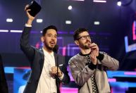 Guitarrista Brad Delson revela que não sairá em turnê com Linkin Park