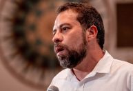 "É um regime ditatorial”, diz Boulos sobre Venezuela