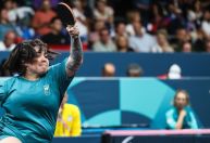 Paralimpíada: Bruna Alexandre garante bronze no tênis de mesa da classe WS10