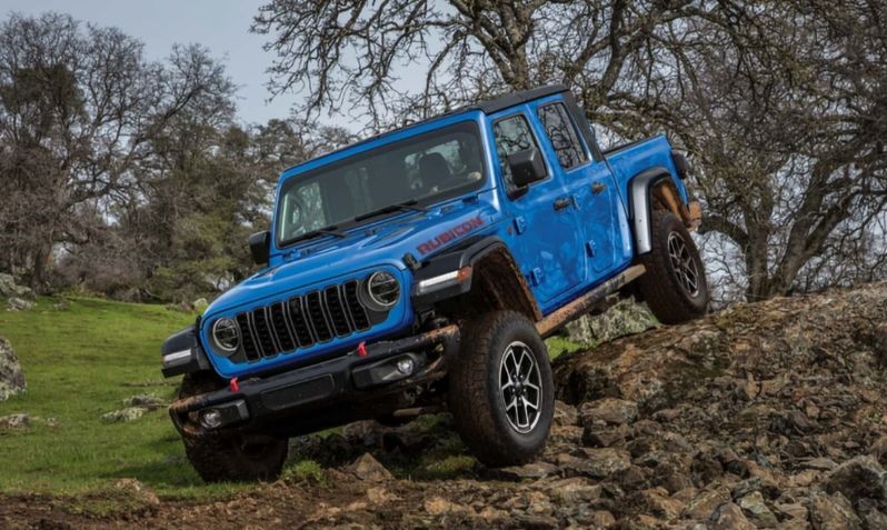 Jeep Gladiator: tração 4x4 para encarar terrenos irregulares• Divulgação