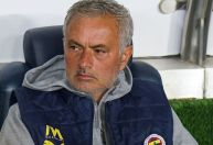 Morando em hotel, Mourinho já gastou mais de R$ 1 milhão com diárias na Turquia