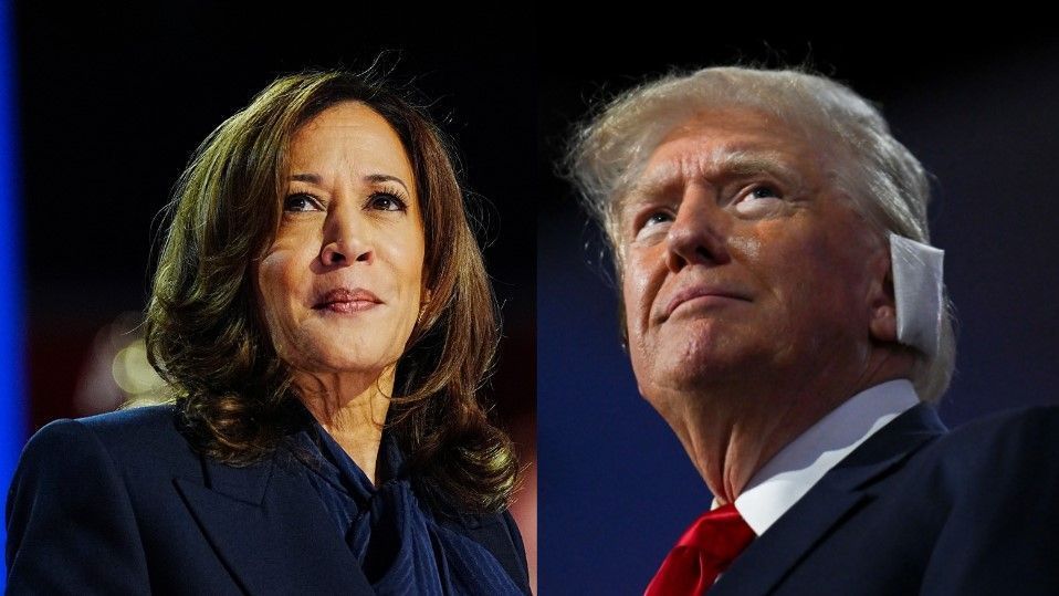 A vice-presidente dos EUA Kamala Harris (e) na convenção democrata em 22 de agosto de 2024, e o ex-presidente Donald Trump na convenção republicana em Milwaukee, em 15 de julho de 2024