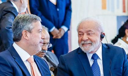 Ao guiar disputa na Câmara, Lula busca articulação sem crise em 2025