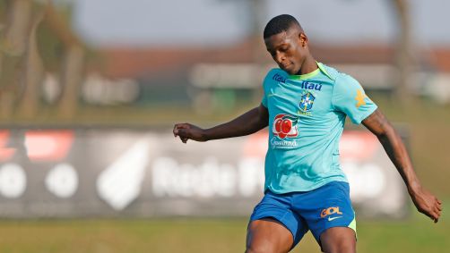 Luiz Henrique no CT do Caju