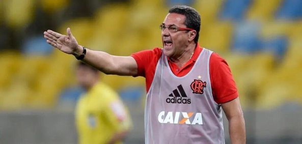 Luxemburgo comandando o Flamengo