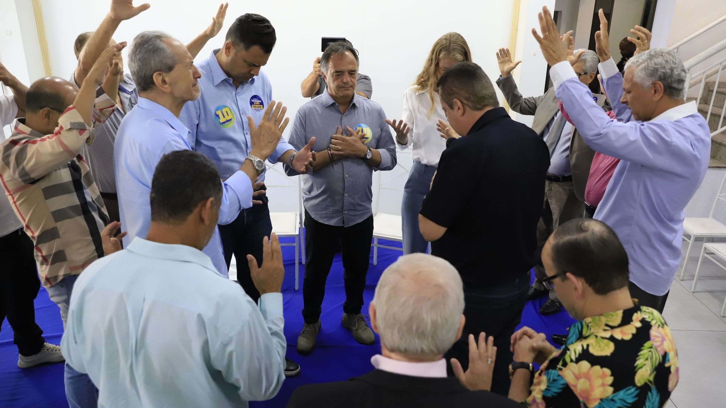 Durante encontro, Tramonte (ao centro) disse que o público religioso é de extrema importância • Divulgação