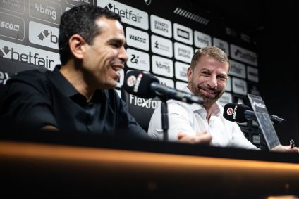 Marcelo Sant’Ana em coletiva no Vasco