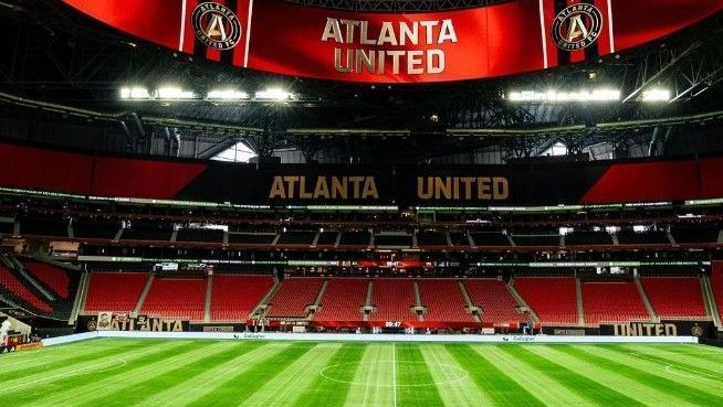 Mercedes-Benz Stadium, em Atlanta, na Geórgia, nos Estados Unidos, a casa do Atlanta United