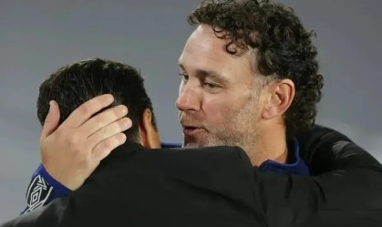 Milito e Gallardo se reencontram na Libertadores