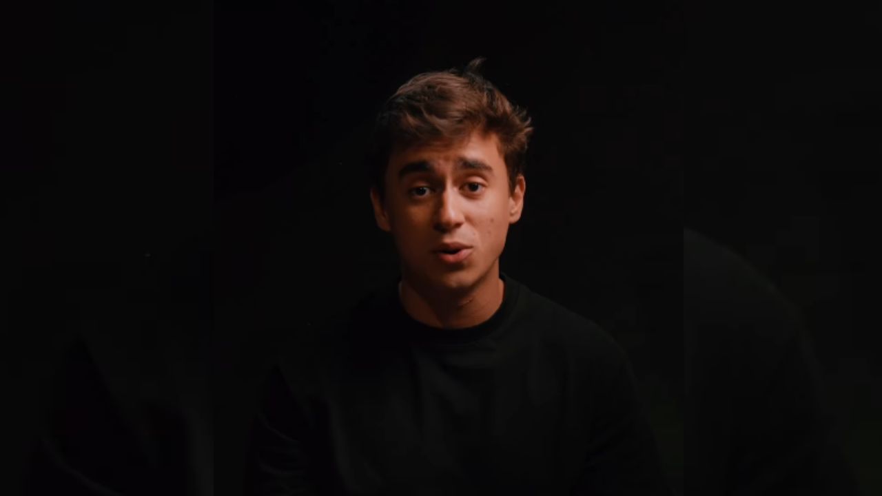 Nikolas Ferreira (PL-MG) divulgou vídeo nas redes sociais criticando o PSD