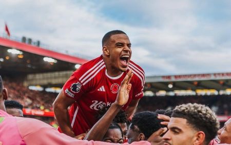 Murillo, atleta do Nottingham Forest