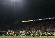 Lenda da NFL explica por que gramado do Corinthians não é ideal para o esporte