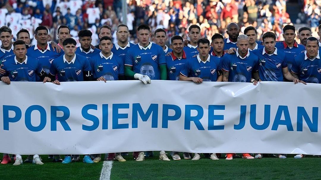 Nacional-Izquierdo-homenagem
