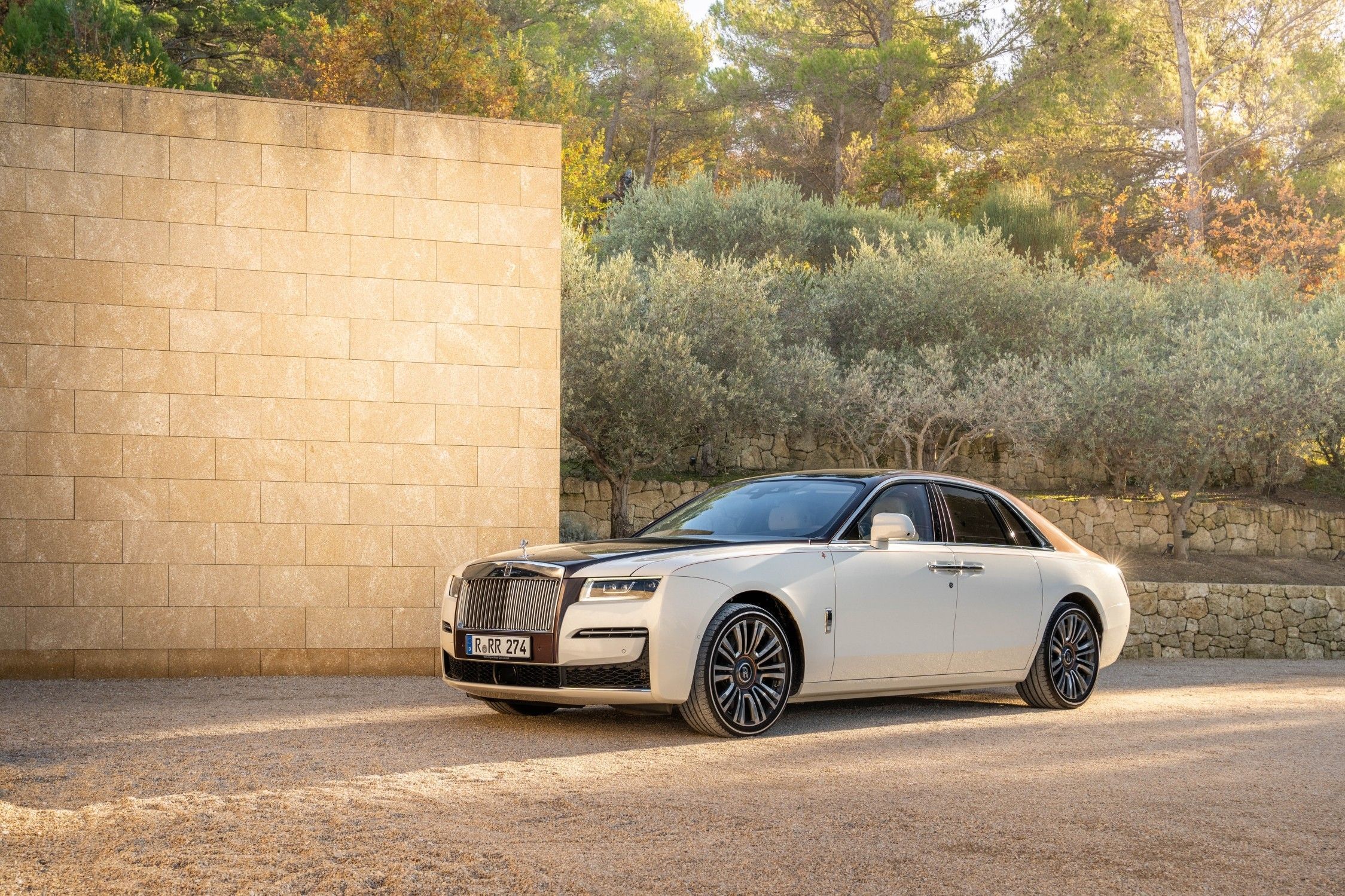 Rolls-Royce Ghost:o "menor" sedã da marca • Rolls-Royce/Divulgação