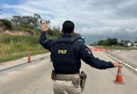 PRF reforça policiamento em rodovias do DF após ataque ao STF
