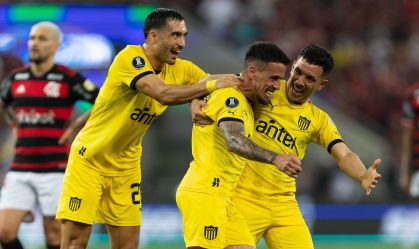 Flamengo é surpreendido pelo Peñarol e larga em desvantagem na Libertadores