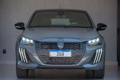 Peugeot 208 GT 2025: nova versão chega ao Brasil