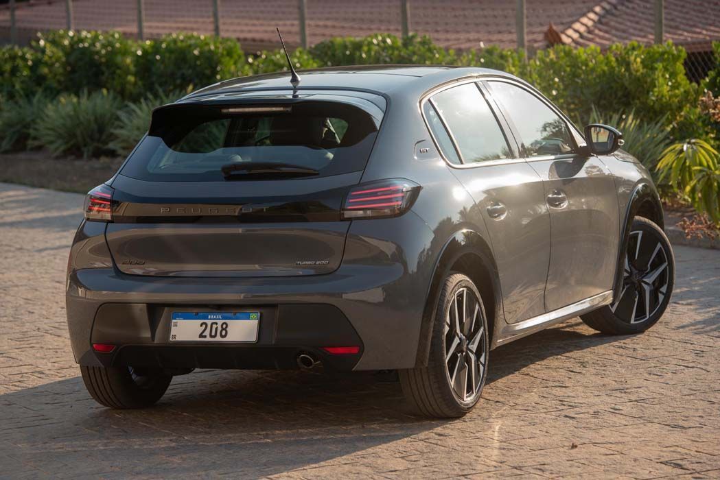 Peugeot 208 GT 2025: nova versão chega ao Brasil • Divulgação
