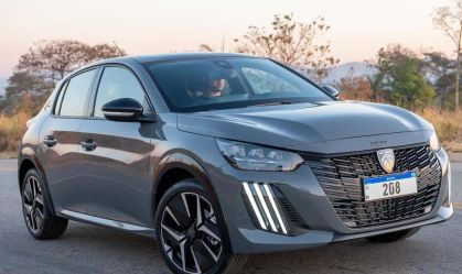 Peugeot 208 2025: preços da linha renovada são revelados; confira