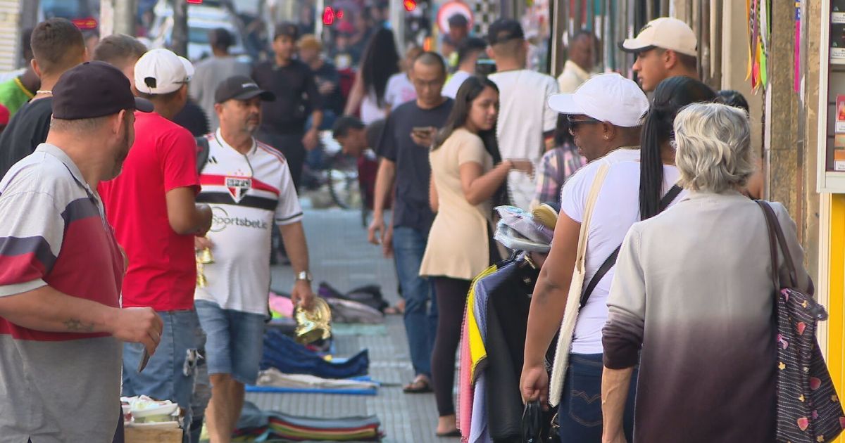 Confiança do Comércio sobe 1,6 ponto em setembro, a 84,7 pontos, mostra FGV